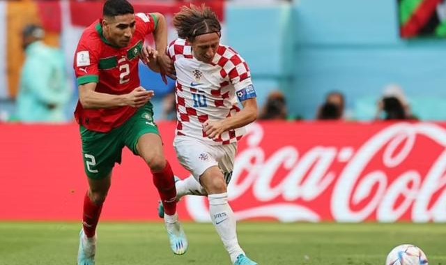 kaiyun体育网-37岁魔笛全力换不回胜利 人才匮乏格子军前路艰难