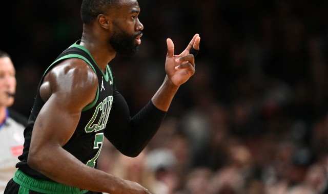 kaiyun安全登录-路威：没人料到绿军会如此出色 杰伦·布朗理应进入MVP讨论